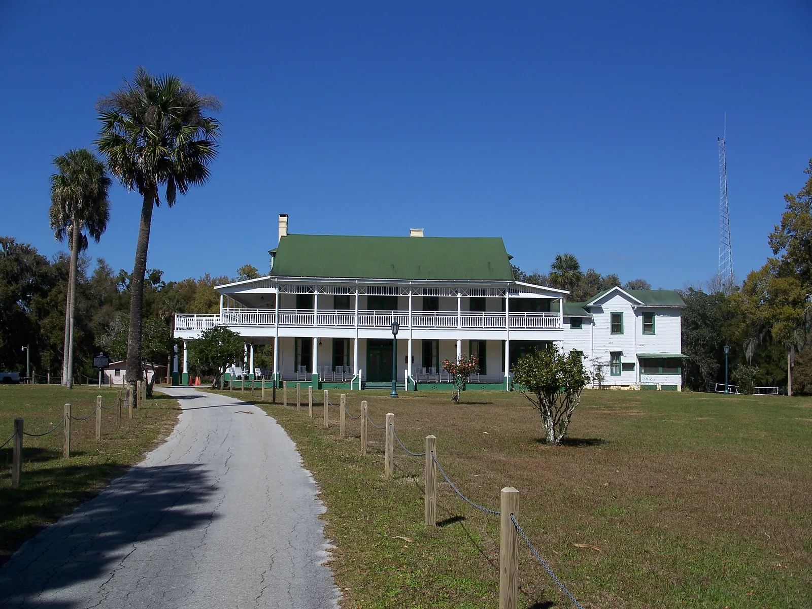 Historic Chinsegut Hill manor in the rolling hills near Brooksville representing Cascades at Southern Hills landscape